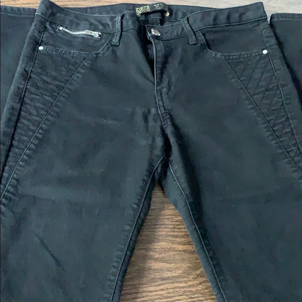 Zara Denim Black Jeans with Zipper Ankles